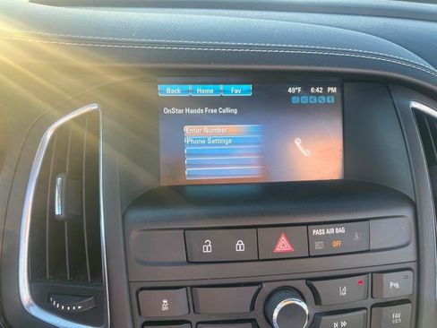 Used 2019 Buick Cascada Premium FWD image 17