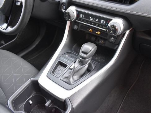 Used 2024 Toyota RAV4 XLE image 23