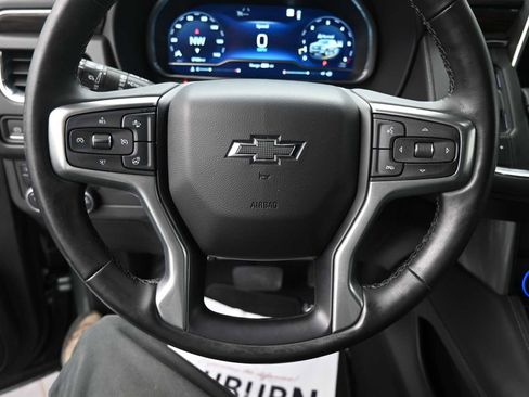 Used 2023 Chevrolet Tahoe Z71 w/ Luxury Package AWD/4WD image 6