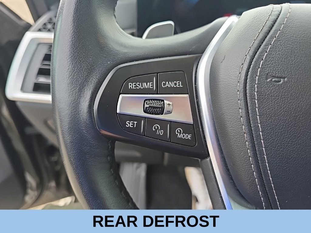 Used 2025 BMW X5 xDrive50e AWD/4WD image 18