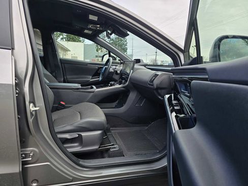 Used 2024 Toyota bZ4X XLE w/ Weather Package image 11