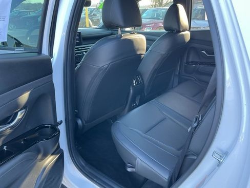 Certified 2025 Hyundai Santa Cruz SEL image 22