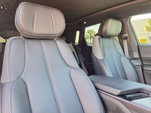 Certified 2024 Cadillac Lyriq Tech AWD/4WD image 27