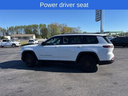 Used 2025 Jeep Grand Cherokee L Altitude image 7