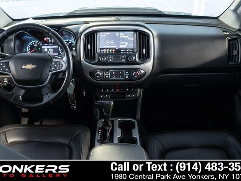Used 2019 Chevrolet Colorado ZR2 w/ ZR2 Midnight Special Edition AWD/4WD image 31