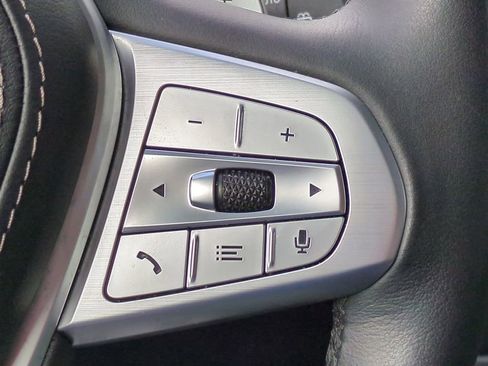 Used 2024 BMW X7 xDrive40i image 26