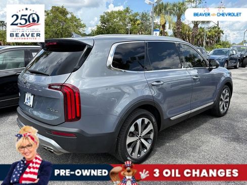 Used 2021 Kia Telluride EX w/ EX Premium Package AWD/4WD image 7