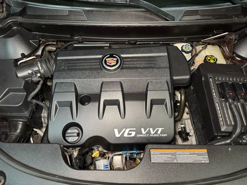 Used 2015 Cadillac SRX Luxury w/ Driver Awareness Package image 56