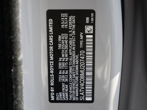 Used 2021 Rolls-Royce Cullinan image 31