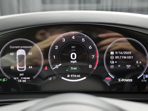 New 2026 Porsche Cayenne E-Hybrid Coupe image 31