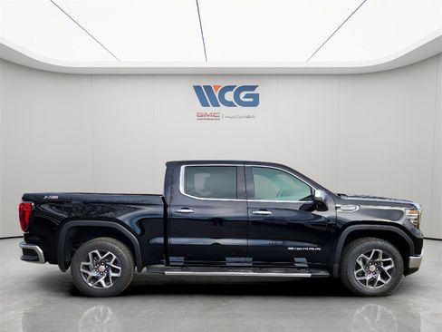 New 2026 GMC Sierra 1500 SLT w/ SLT Premium Plus Package image 3