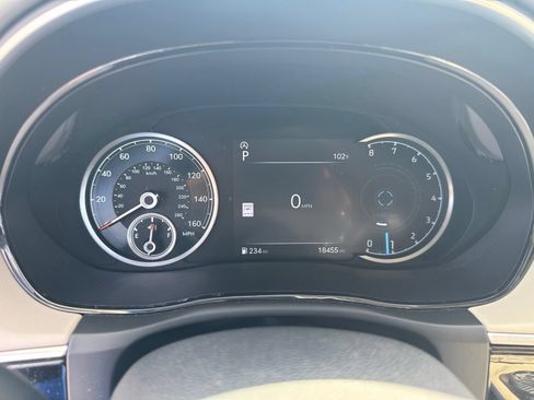 Used 2025 Genesis GV70 2.5T AWD/4WD image 31