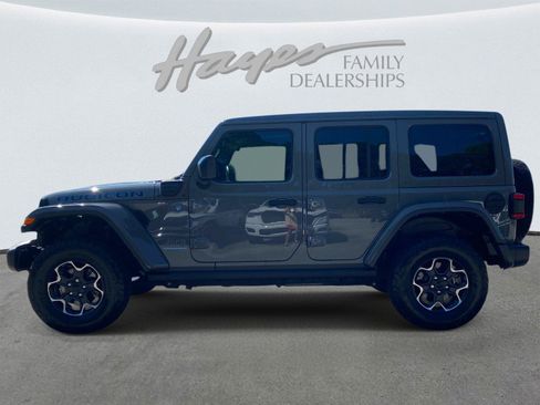 Used 2023 Jeep Wrangler Unlimited Rubicon 4xe w/ Cold Weather Group AWD/4WD image 8