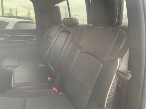 Used 2024 RAM 2500 Laramie w/ Sport Appearance Package image 31