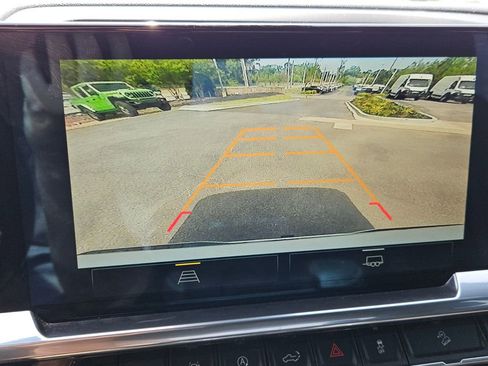 Used 2023 Chevrolet Silverado 1500 RST w/ Z71 Off-Road Package image 19