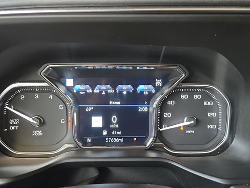 Used 2021 GMC Yukon Denali w/ Denali Ultimate Package image 10