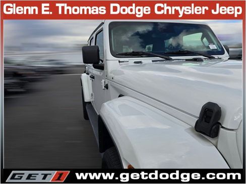 Used 2023 Jeep Wrangler Sahara w/ Safety Group image 6