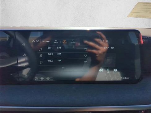 New 2026 Nissan Kicks SV w/ Illumination Package FWD image 11