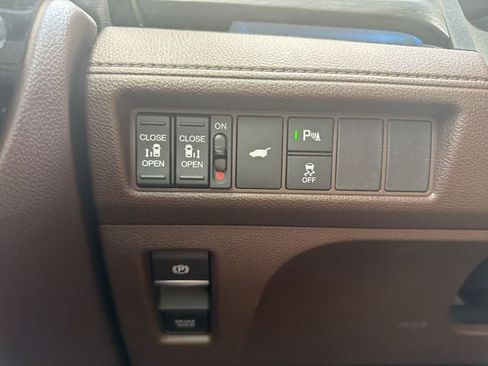 Used 2026 Honda Odyssey Elite image 41