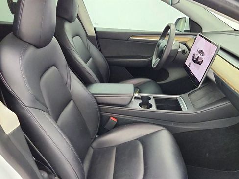 Used 2023 Tesla Model Y Performance AWD/4WD image 29