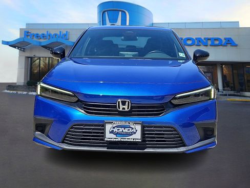 Used 2023 Honda Civic Sport image 2