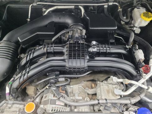 Used 2019 Subaru Impreza 2.0i AWD/4WD image 30