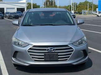 Used 2017 Hyundai Elantra SE video 2