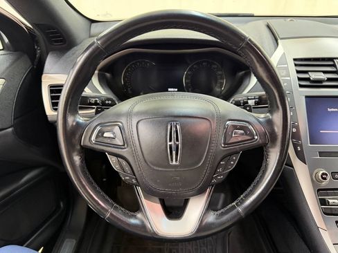 Used 2020 Lincoln MKZ AWD image 21