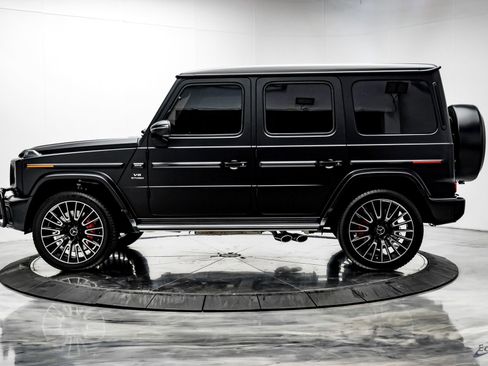 Used 2025 Mercedes-Benz G 63 AMG 4MATIC image 5