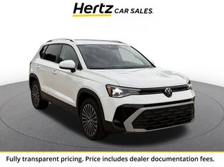 Used 2025 Volkswagen Taos SE FWD video 1