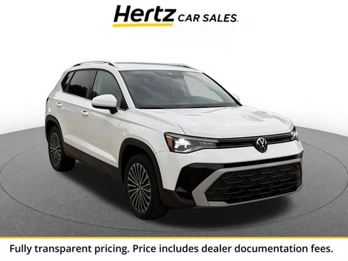 Used 2025 Volkswagen Taos SE FWD image 1