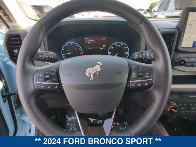 Used 2024 Ford Bronco Sport Heritage w/ Heritage Convenience Package AWD/4WD image 13