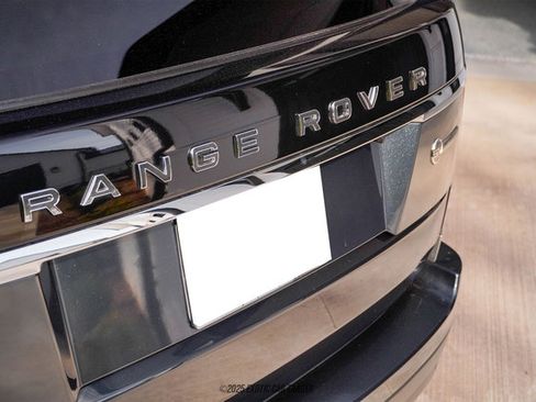 Used 2017 Land Rover Range Rover LWB SV Autobiography image 81