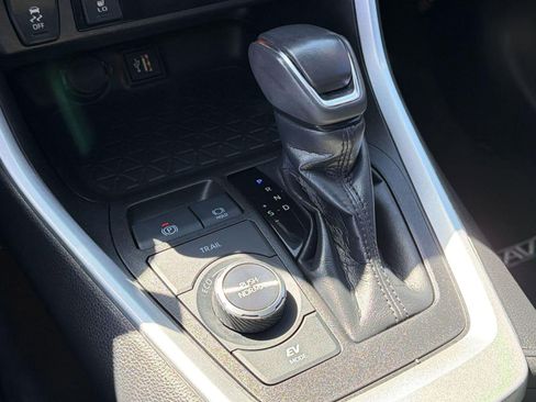 Used 2023 Toyota RAV4 XSE image 18