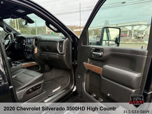 Used 2020 Chevrolet Silverado 3500 High Country image 49