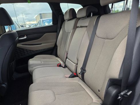 Used 2019 Hyundai Santa Fe SE FWD image 10
