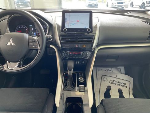 Used 2024 Mitsubishi Eclipse Cross SEL image 11