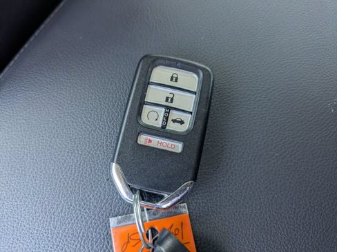 Used 2022 Honda Accord EX-L image 30