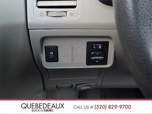 Used 2011 Toyota Corolla LE image 21