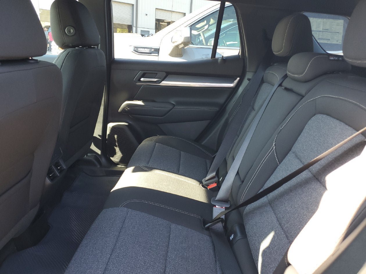 New 2027 GMC Terrain Elevation FWD image 11
