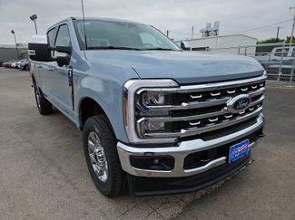 New 2026 Ford F250 Lariat w/ Lariat Ultimate Package video 2