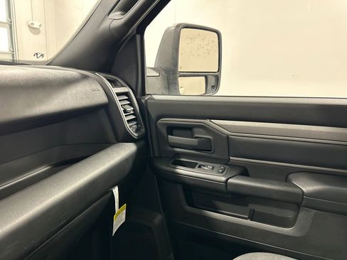 Used 2024 RAM 2500 Tradesman w/ Snow Chief Group image 24