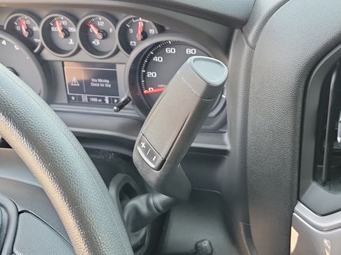 Used 2025 GMC Sierra 3500 Pro w/ Convenience Package AWD/4WD image 17