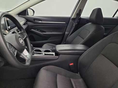 Used 2023 Nissan Altima 2.5 SV image 17