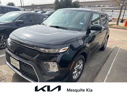 Used 2022 Kia Soul S