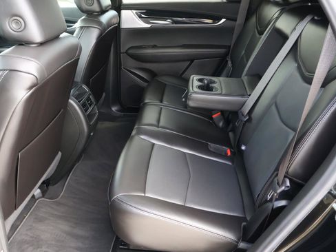 Used 2025 Cadillac XT5 Premium Luxury FWD image 25