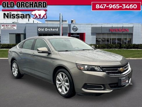 Used 2017 Chevrolet Impala LT w/ Convenience Package image 3