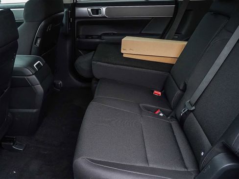 New 2026 Hyundai Santa Fe SE image 22