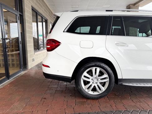 Used 2017 Mercedes-Benz GLS 450 4MATIC image 13