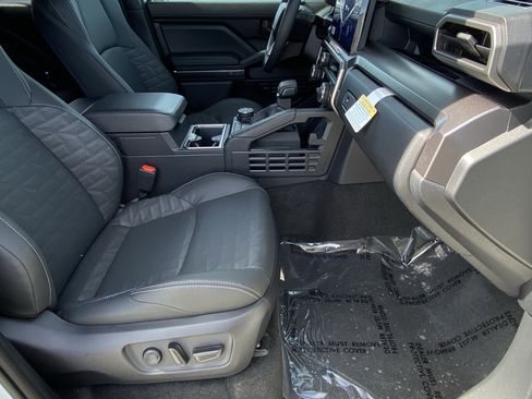 New 2026 Toyota 4Runner TRD Off-Road Premium image 11